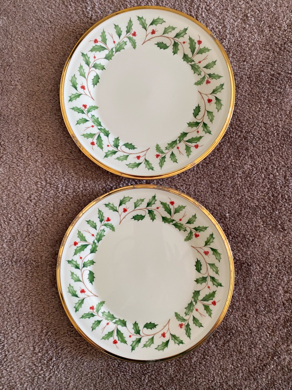 2 Lenox Holiday Dessert Plates